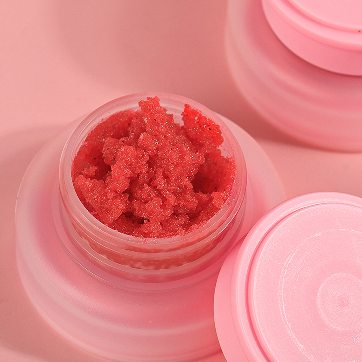 VP17 Lip Scrub